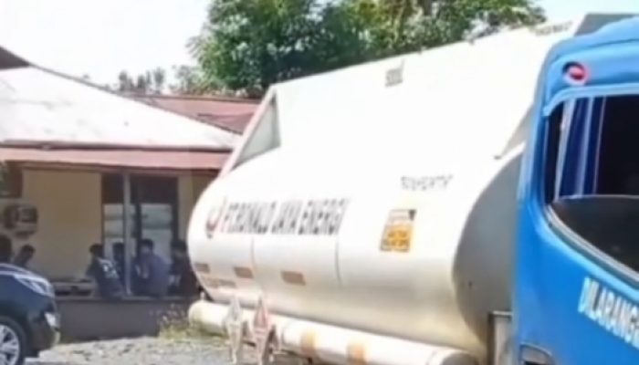 Dua Unit Mobil Tangki Milik PT Ronald Jaya Energi Diamankan Ditreskrimsus Polda Sulsel